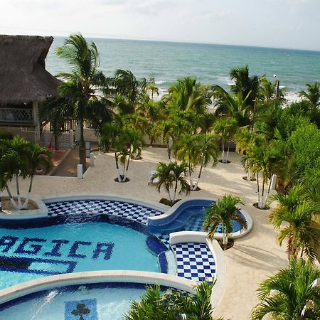 Hotel Isla Magica Ковеньяс Экстерьер фото